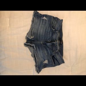Super cute Fran Denim shorts!